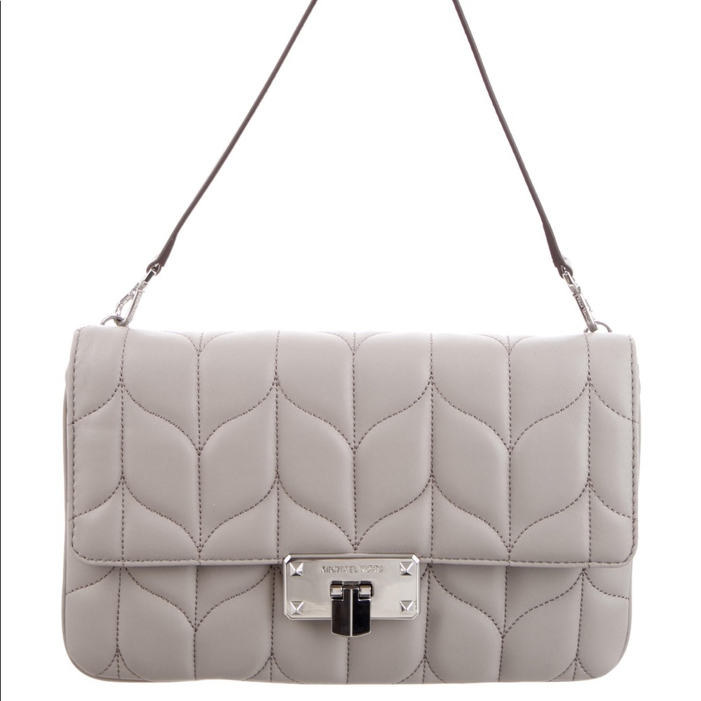 *MICHAEL KORS* Large Peyton Clutch